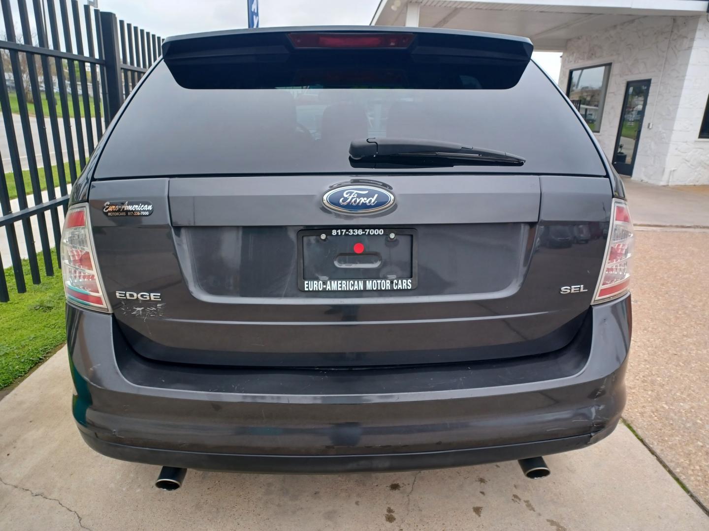 2007 GRAY /BLACK Ford Edge SEL FWD (2FMDK38C47B) with an 3.5L V6 DOHC 24V engine, 6-Speed Automatic Overdrive transmission, located at 2001 E. Lancaster, Ft. Worth, 76103, (817) 336-7000, 32.746181, -97.301018 - Photo#6